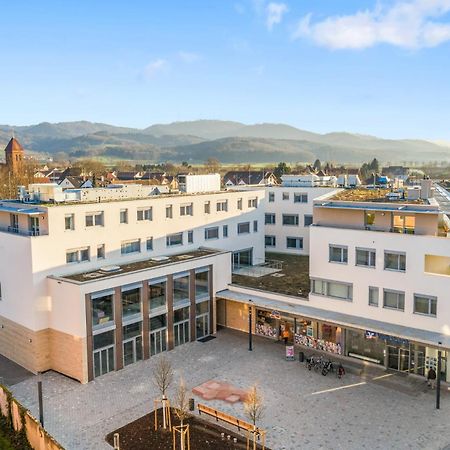 Empire Living: Denzlingen Marktplatz Εξωτερικό φωτογραφία