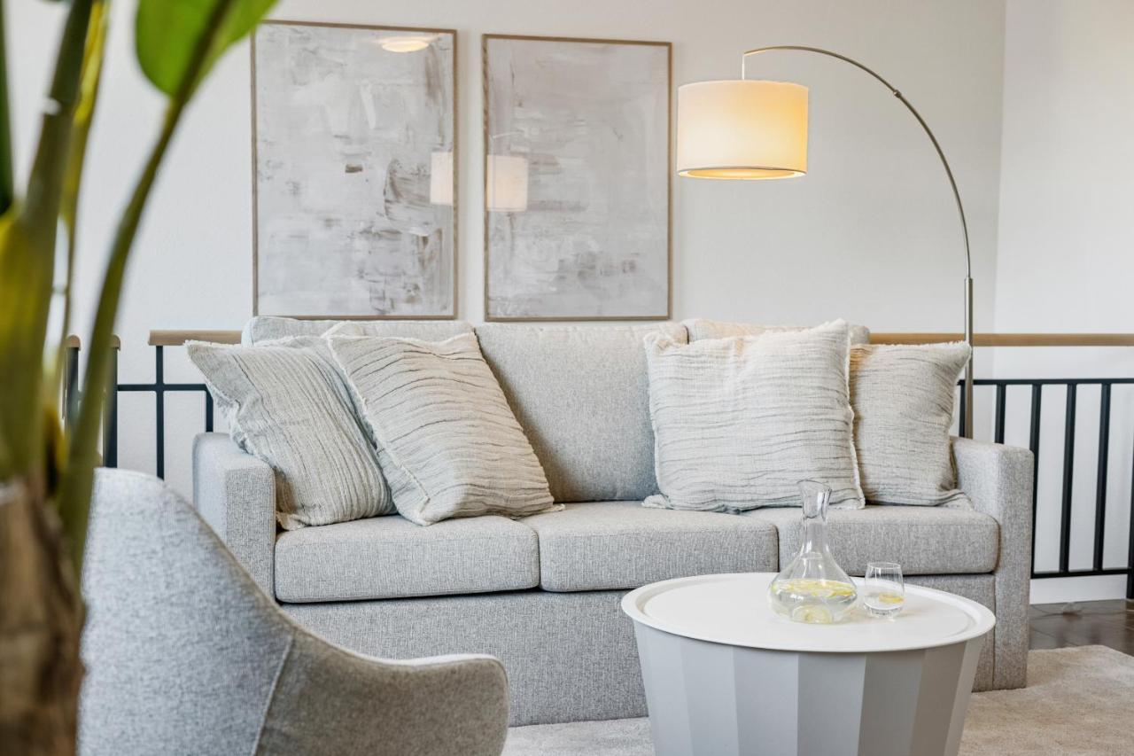Empire Living: Denzlingen Marktplatz Εξωτερικό φωτογραφία